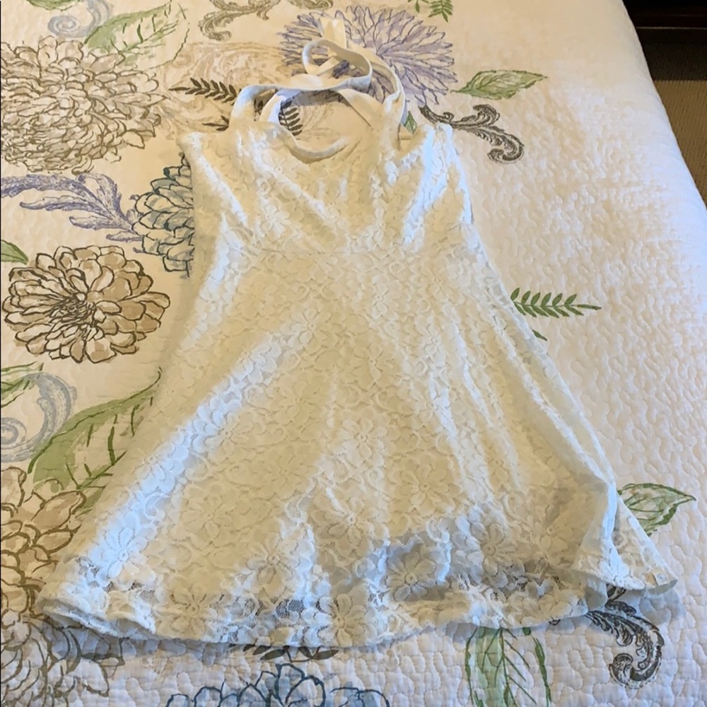 White lace dress